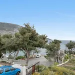 Niki's *