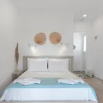 Niki's