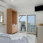 Niki's Apartament *